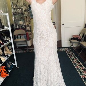 🆕Dress by Morgan-N-Company 💜size 4💜 neutral color use for any event